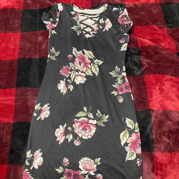 Black dress - Picture 1 of 1